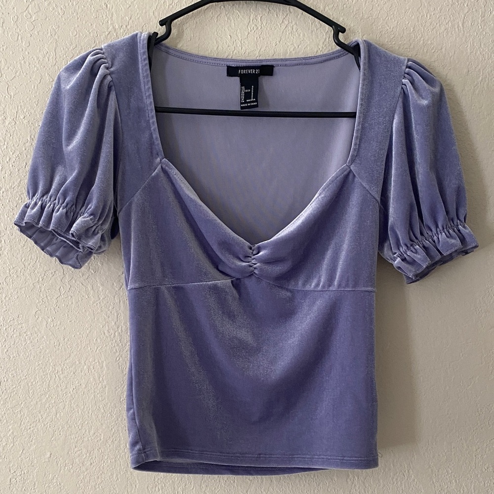 Forever 21 Lilac Velvet Velour Puff Sleeve Crop Top - Picture 2 of 10